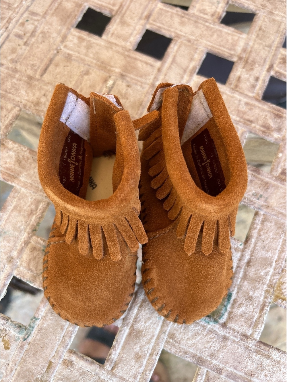 Minnetonka Baby Suede Moccasin Boots with Fringe Size 11